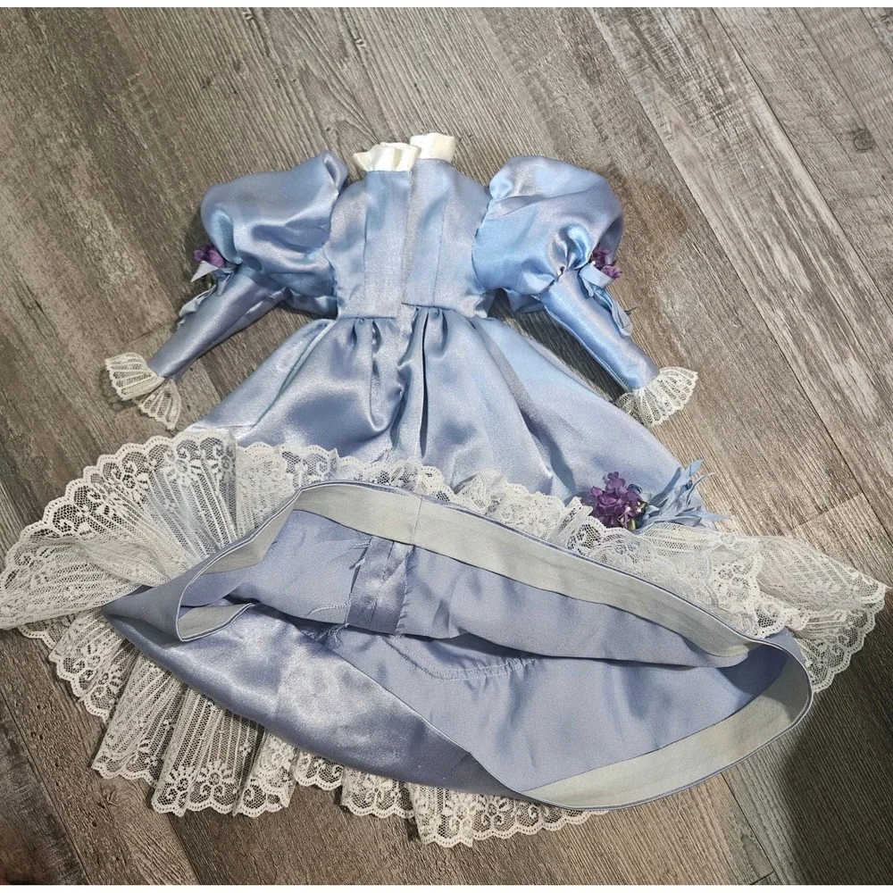 Vintage Porcelain Doll 19 Inch Blue Satin Lace‎ Dress Blonde Hair Blue Eyes Hat